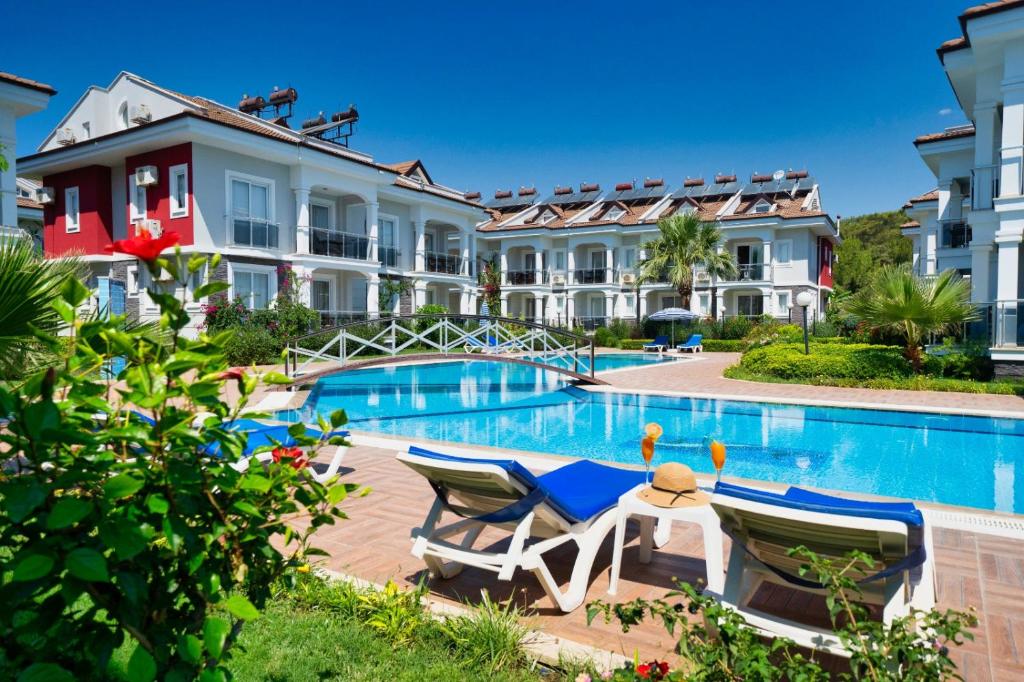 Legend Apartments — Hotel in Fethiye