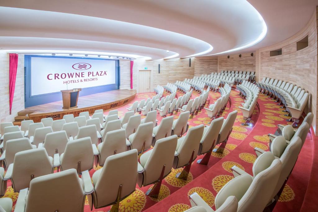 Sala de reuniões / Salões de baile