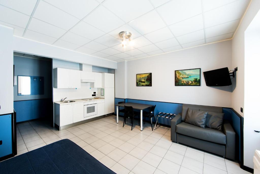 Hotel Tirreno photo