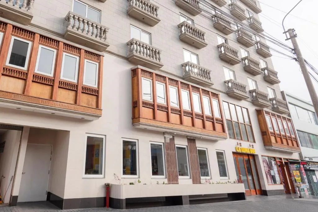 La Luna Inn, hotel in Lima