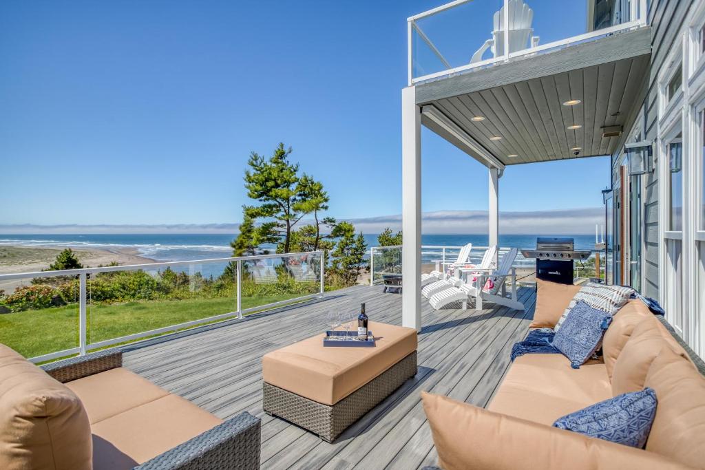 Transformation Point, Lincoln City