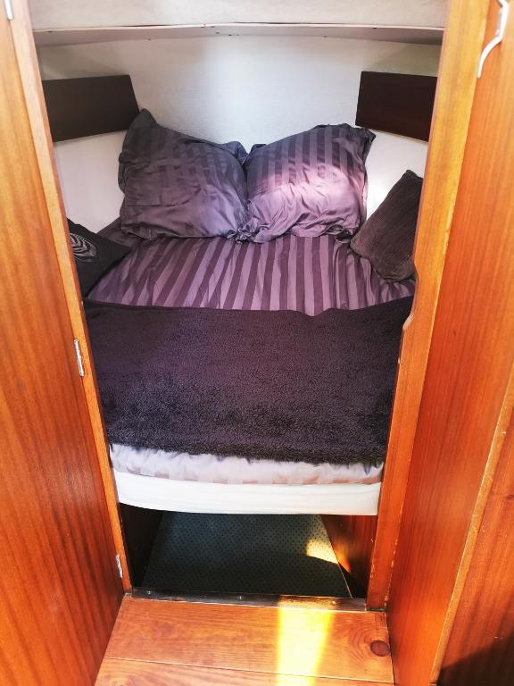 Nuit insolite sur un bateau chauffé - 4