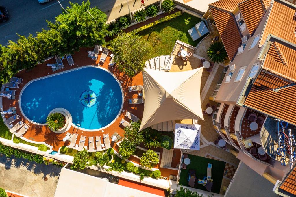 Hotel Max Prestige - 2