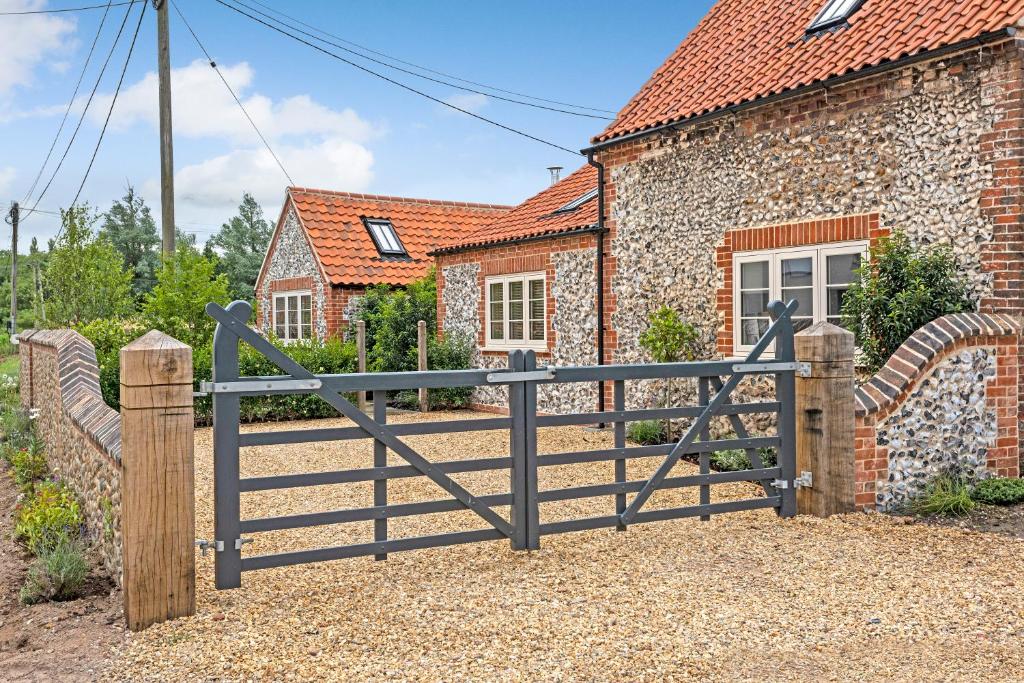 The Sail House, Wighton