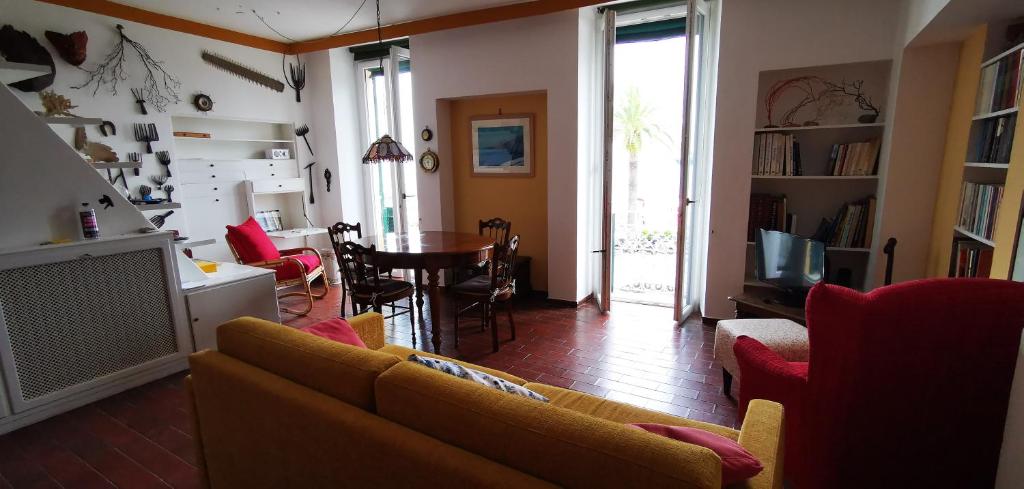 Due balconcini sul mare - 4