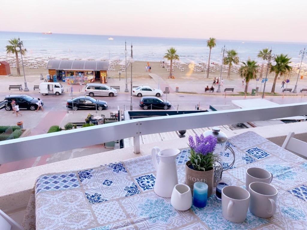 Beach Front Apartment, Larnaka