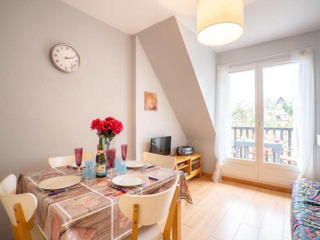 Apartment Fleur Marine-13 by Interhome - 2
