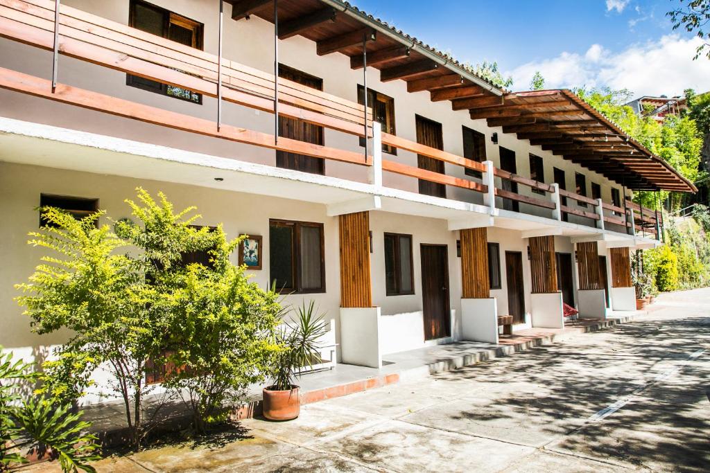 Meson de Valle Hotel - 1