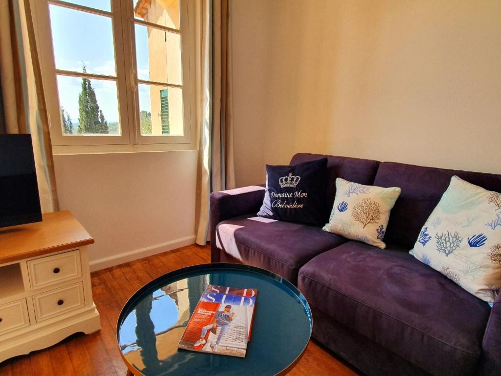 Apartment Picasso in large park with heated pool - 2