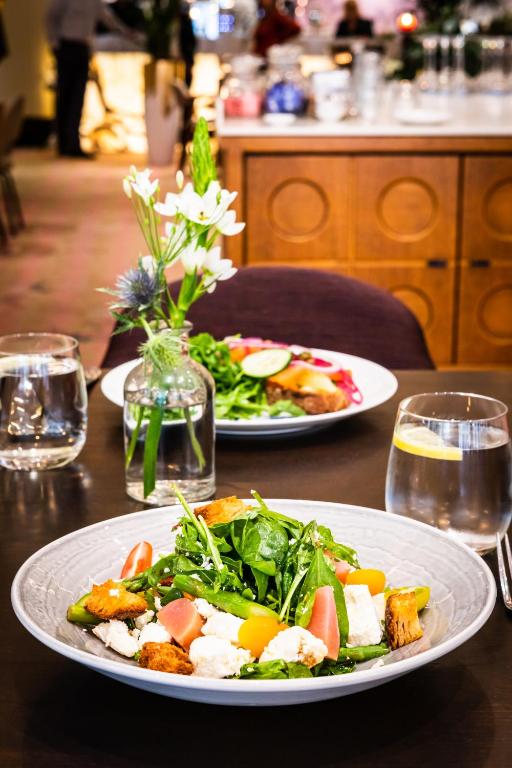 Hotel Amsterdam De Roode Leeuw Photo 20