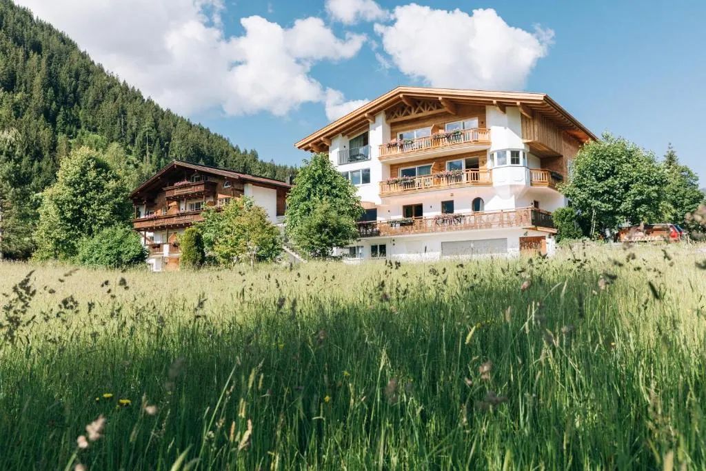 Landhaus Sammer, hotel in Tannheim