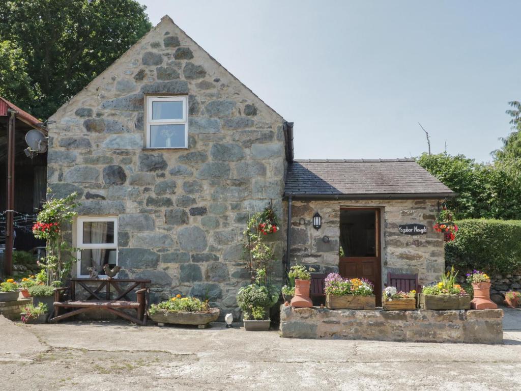 Ysgubor Newydd, Conwy