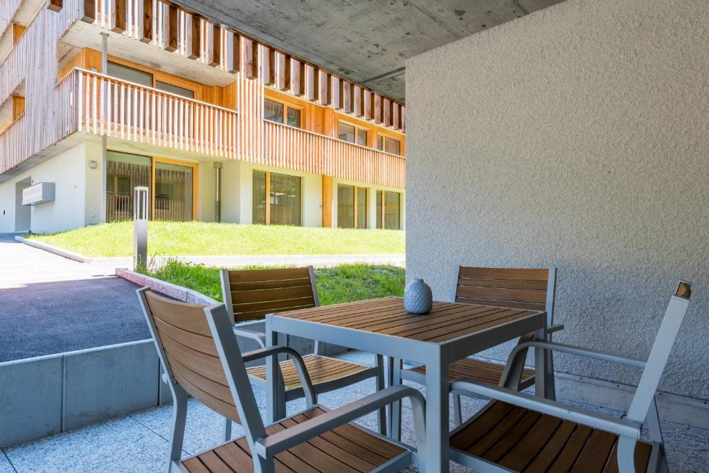 Montela Hotel & Resort - Apartments photo