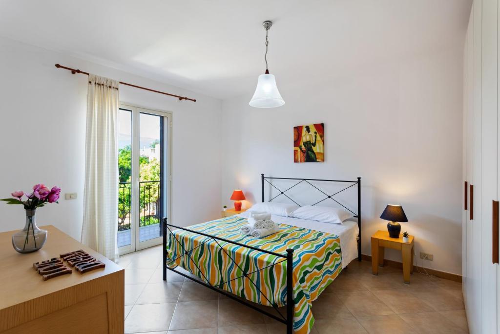 GuestHost - Giardini Naxos Bright Apartments with Balcony - 5