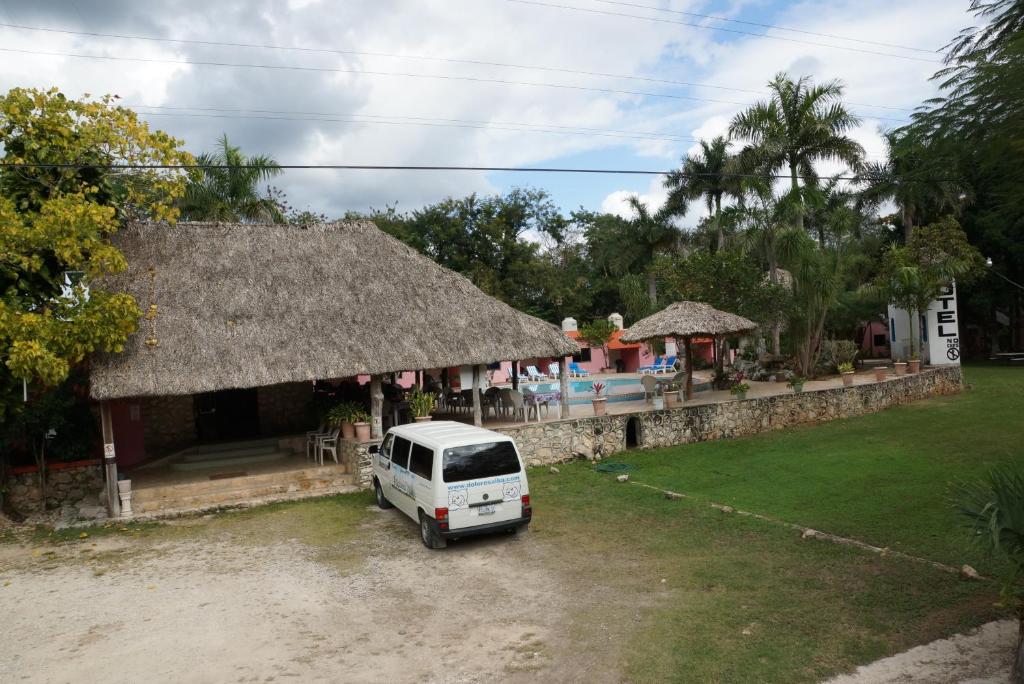 Hotel Doralba Inn Chichen photo