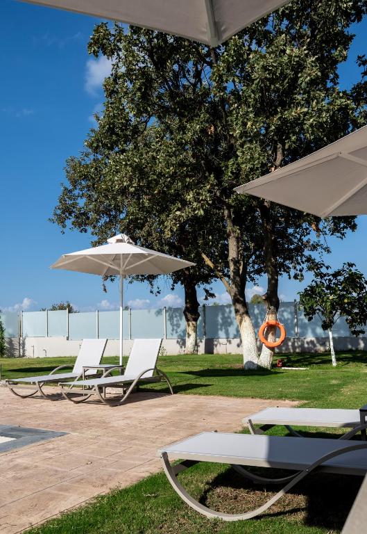 Karavos Apartments Almyros — Sport i rekreacja in Acharawi, Wyspy Jońskie