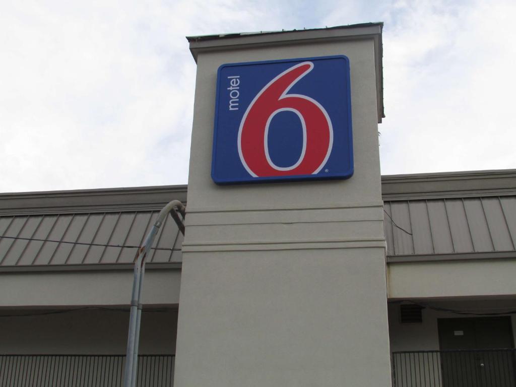 Motel 6 Brookhaven, Ms — Hotel in Brookhaven (MS)