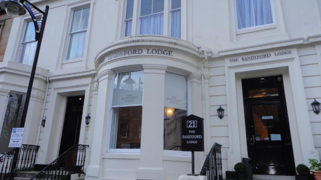 Entrance, The Sandyford Lodge in Glasgow