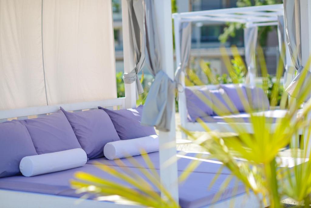 Aura Hotel Adults Only photo