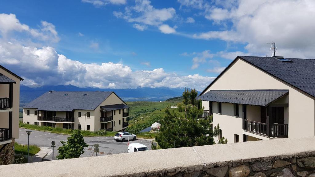 Studio cosy à Font romeu avec Piscine et superbe vue - 4