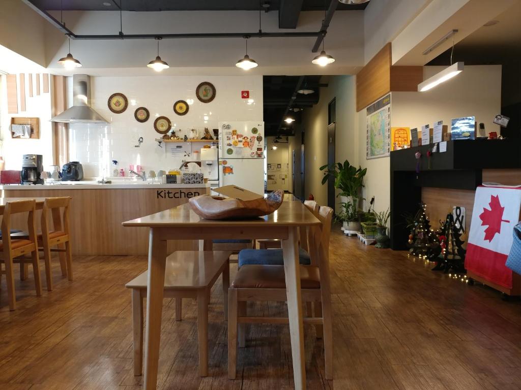 Kitchen, Sokcho And Guest House in Sokcho-si