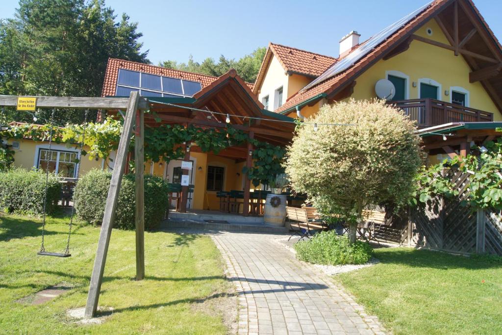 Riegler`s Weinhof - 3