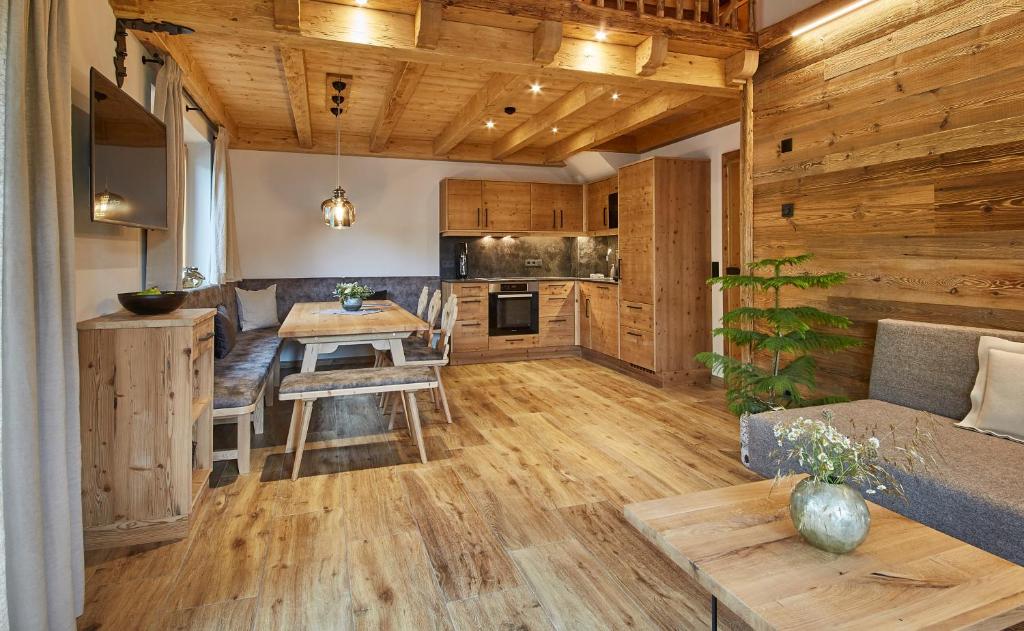 Chalet Dirndl und Buam - 1