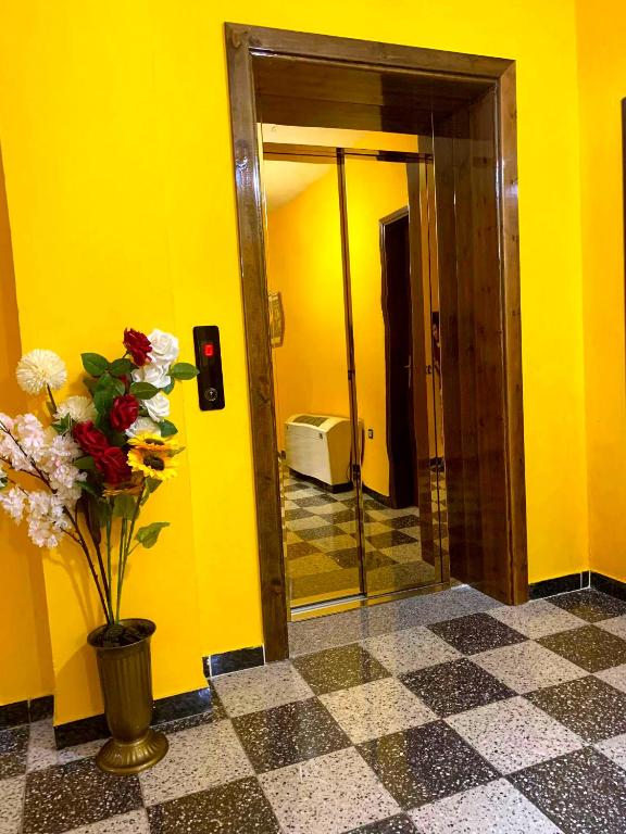 Hotel Mali i Robit photo