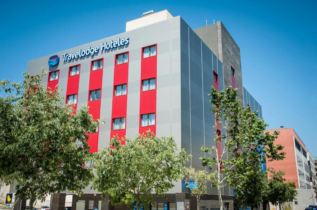 Travelodge Madrid Metropolitano - 2