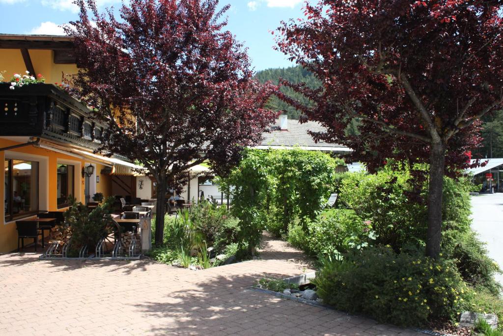 Bergfrieden Leutasch/Seefeld - 3
