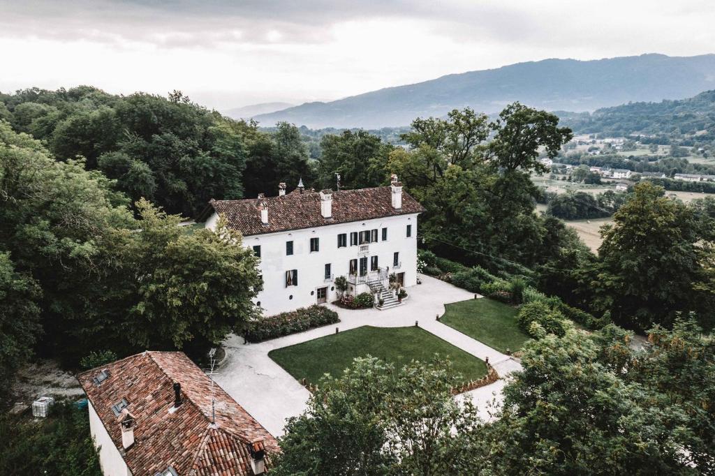 Villa San Liberale - Suites &amp; Wellness — Hotel in Feltre