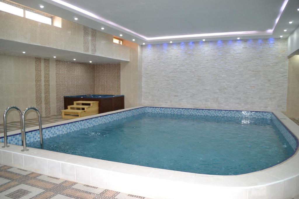 Banoj Hotel photo