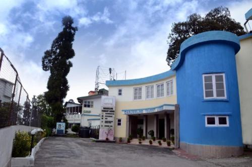 Darjeeling Tourist Lodge — Hotel in Darjeeling