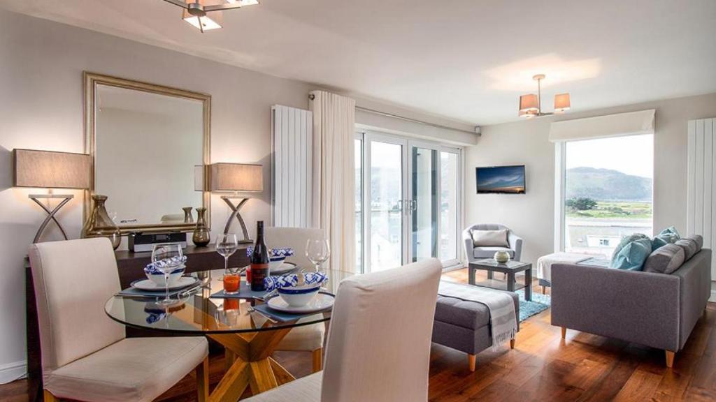 Castle Penthouse, Deganwy