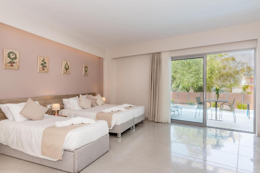 Poseidon Beach Hotel — Hotel rooms in Laganas, Ionian Islands