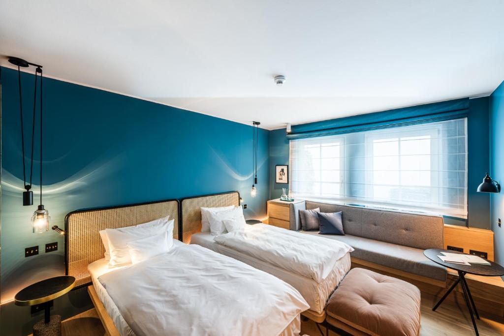 Maximilian Hotel photo