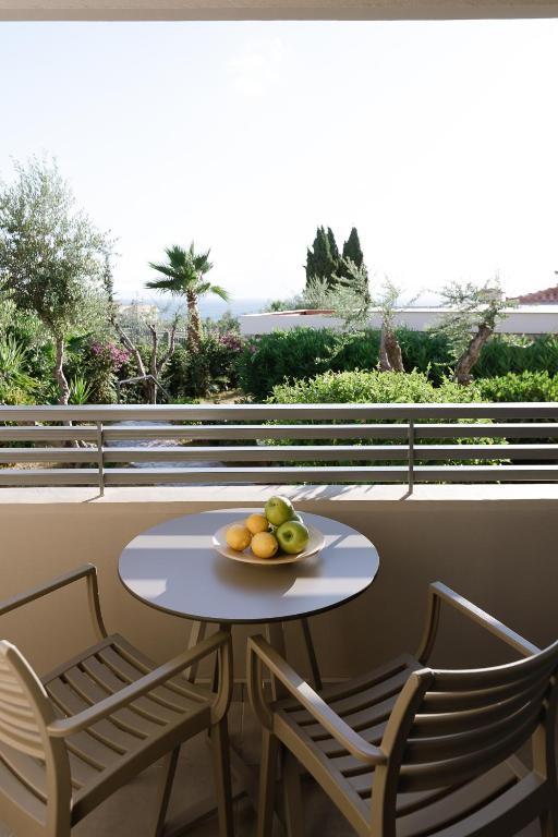 ระเบียง/ชานเรือน