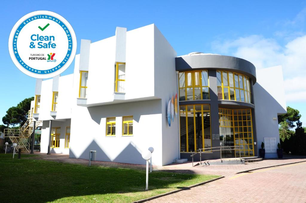 Caparica Sun Centre — Hotel in Lisbon
