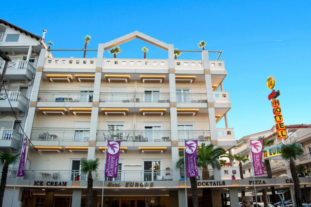 Hotel Europe — Hotel building in Katerini, Central Macedonia