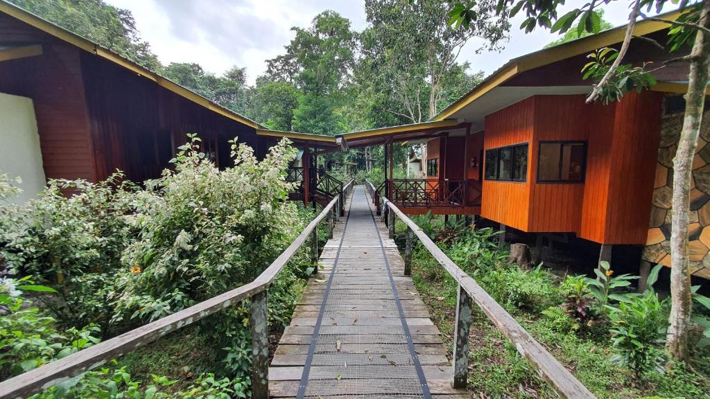 Bilit Adventure Lodge