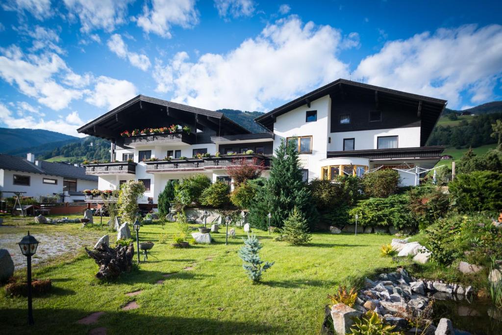 Haus Brandeck — Hotel in Uttendorf