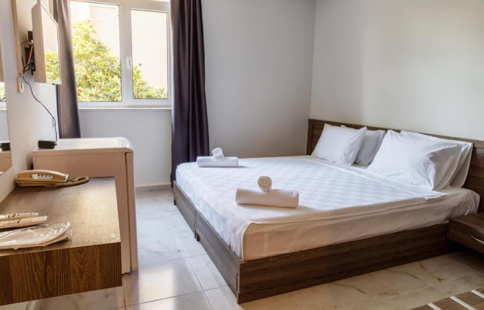Serenity Lara Hotel photo