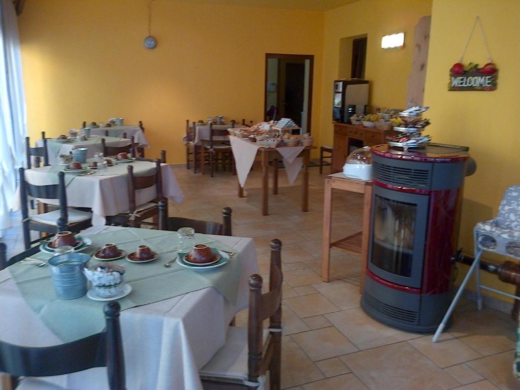 Pergola Rooms photo