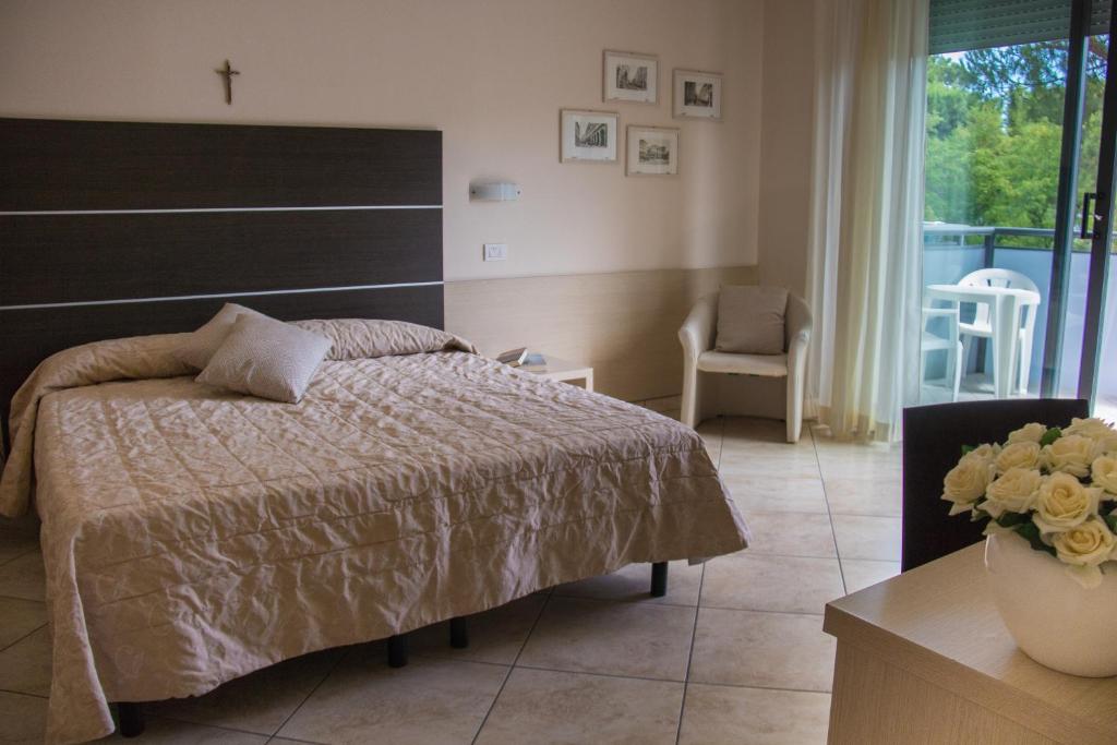 Renzo Hotel - 4