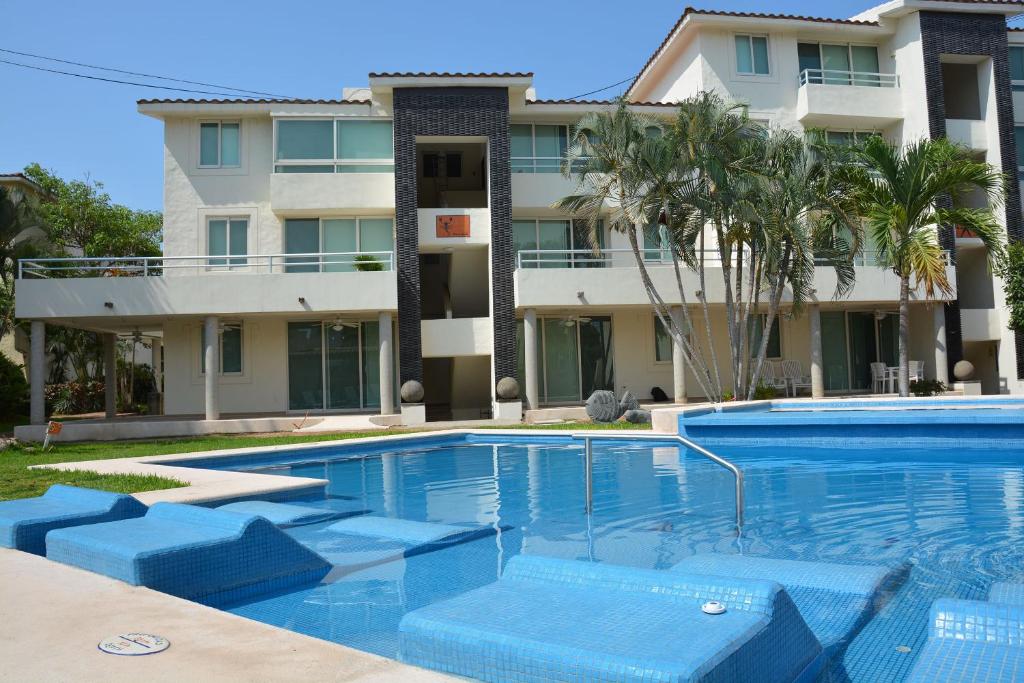 Zenharmony Suites — Hotel in Puerto Vallarta