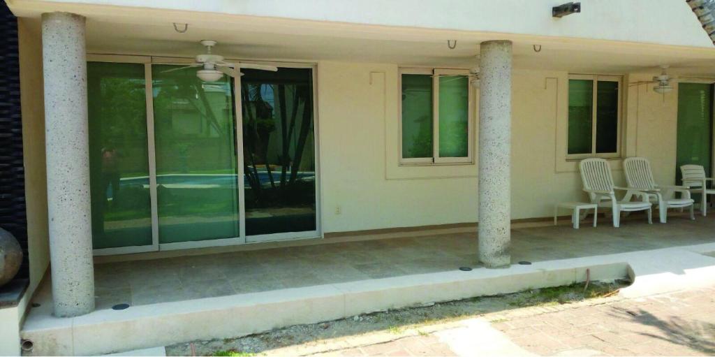 Zenharmony Suites photo