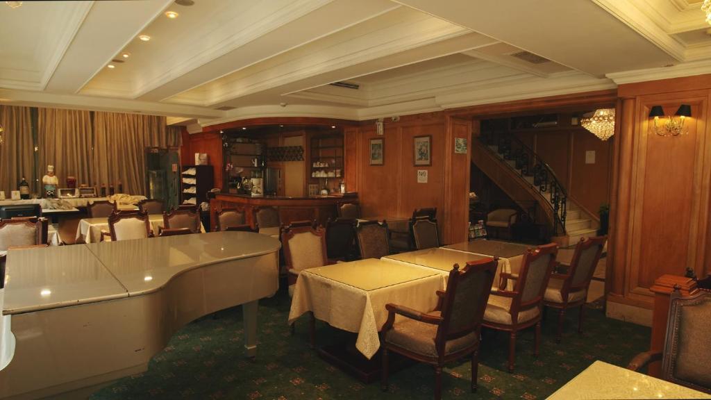 大新商旅 (Daxin Hotel)