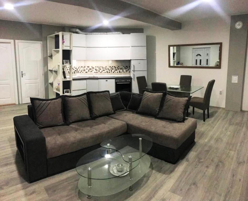 Niš Apartman Lux - 3