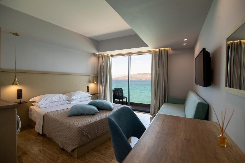 Aianteion Bay Luxury Hotel & Suites
