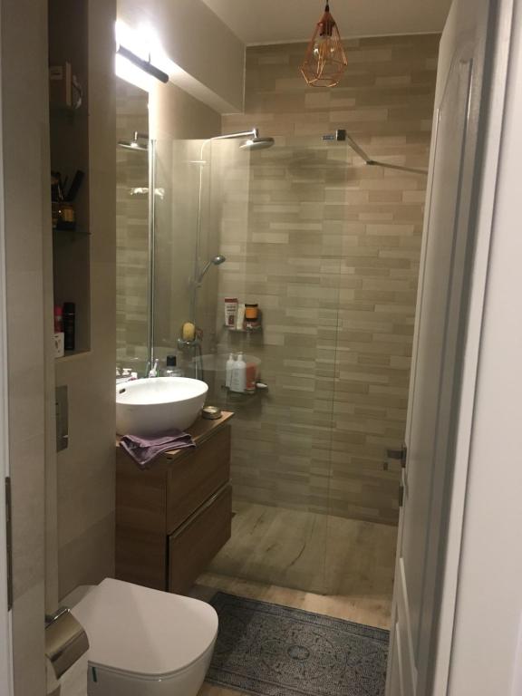 True Modern - apartment photo